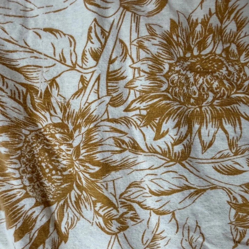 April Cornell Round Tablecloth Sunflower Floral Cottagecore Farmhouse 64 Inch